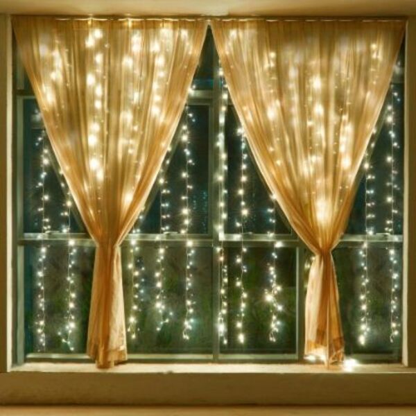 LED CURTAIN – Lumini LED 3D sub forma unei perdele 02